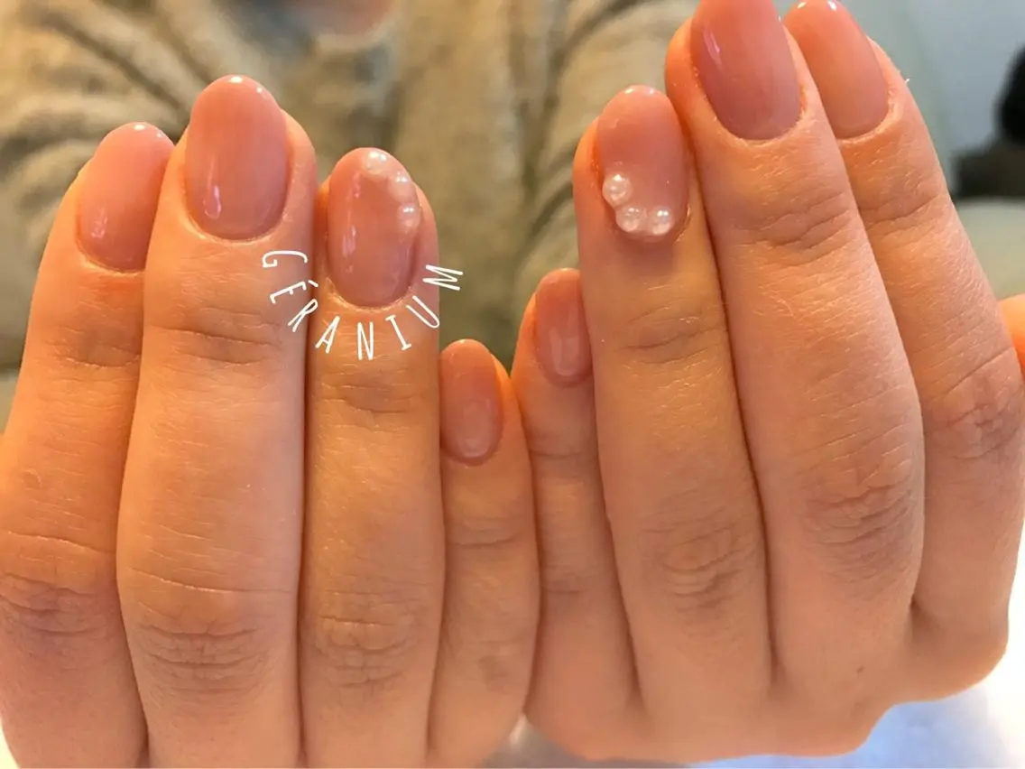 ネイル オフィスネイル GéRanium Harukaのネイルデザイン