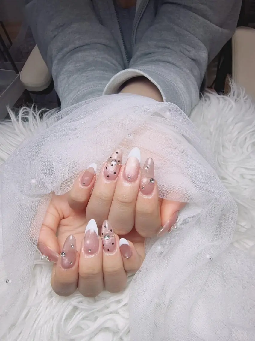 ネイル Queen Nail 研修生のネイルデザイン