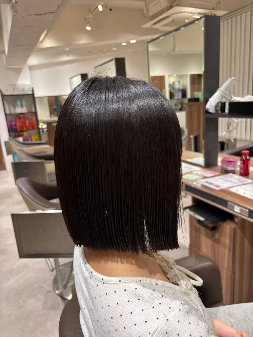 ショート カット 縮毛矯正 トリートメント 山田 悠朱里のヘアスタイル