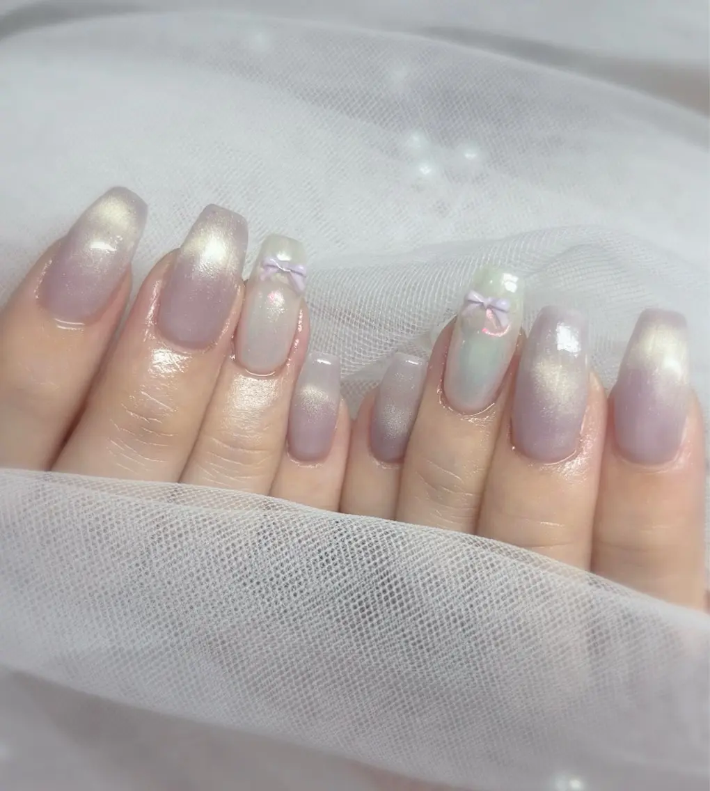 ネイル マグネットネイル ミラーネイル ハンドネイル kaho  🧸🎀 RiLionのネイルデザイン