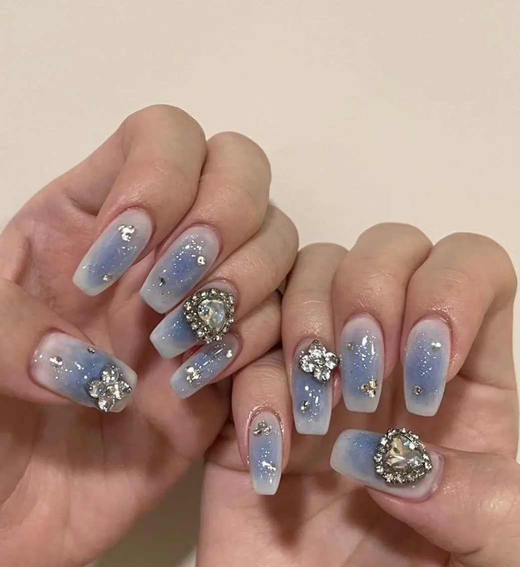 ネイル アートネイル フレンチネイル ジェルネイル 韓国ネイル ミラーネイル Rin Nail 新大久保店のネイルデザイン