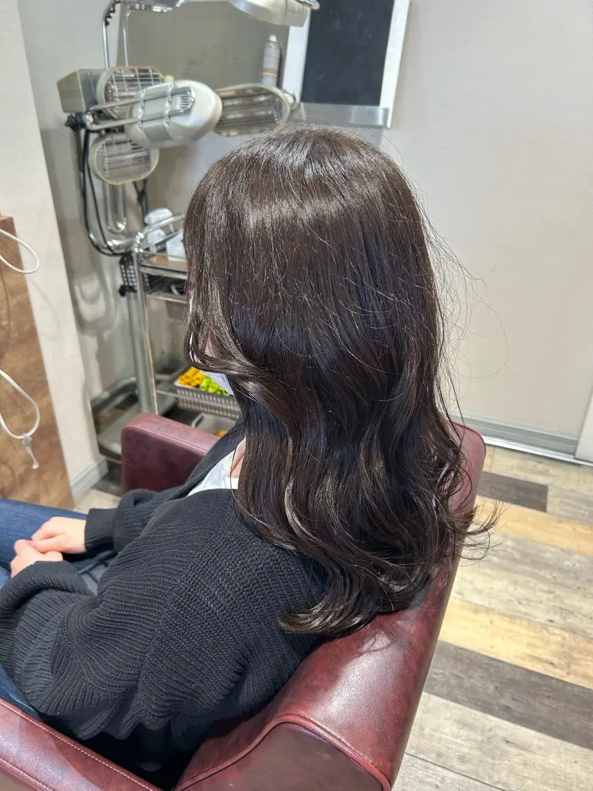 カラー 🩷愛咲🩷レイヤー /透明感カラーのヘアスタイル