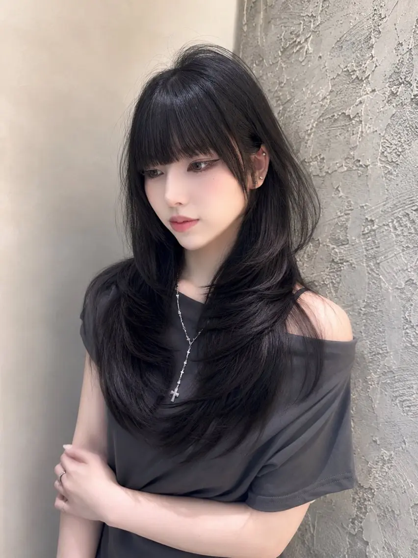 ロング レイヤーカット 佐渡優 365連勤する美容師のヘアスタイル