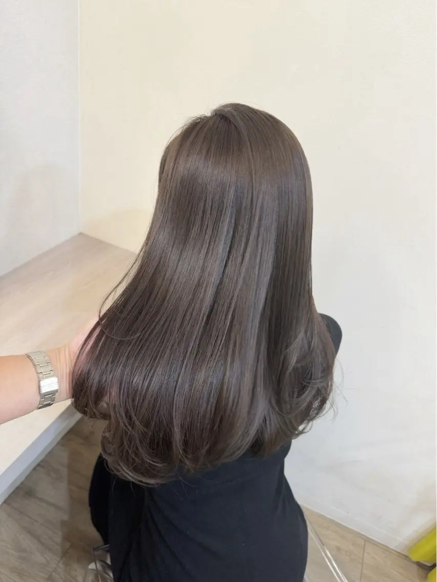 セミロング カラー ヘアアレンジ かんな/カラーモデル 募集中🪽/表参道のヘアスタイル