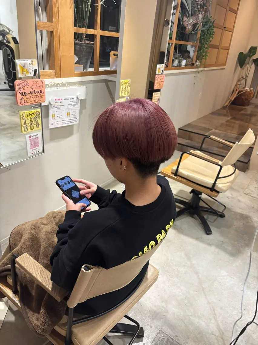 ショート ヘアカラー 🎀暖色カラー🎀 airi♡のヘアスタイル