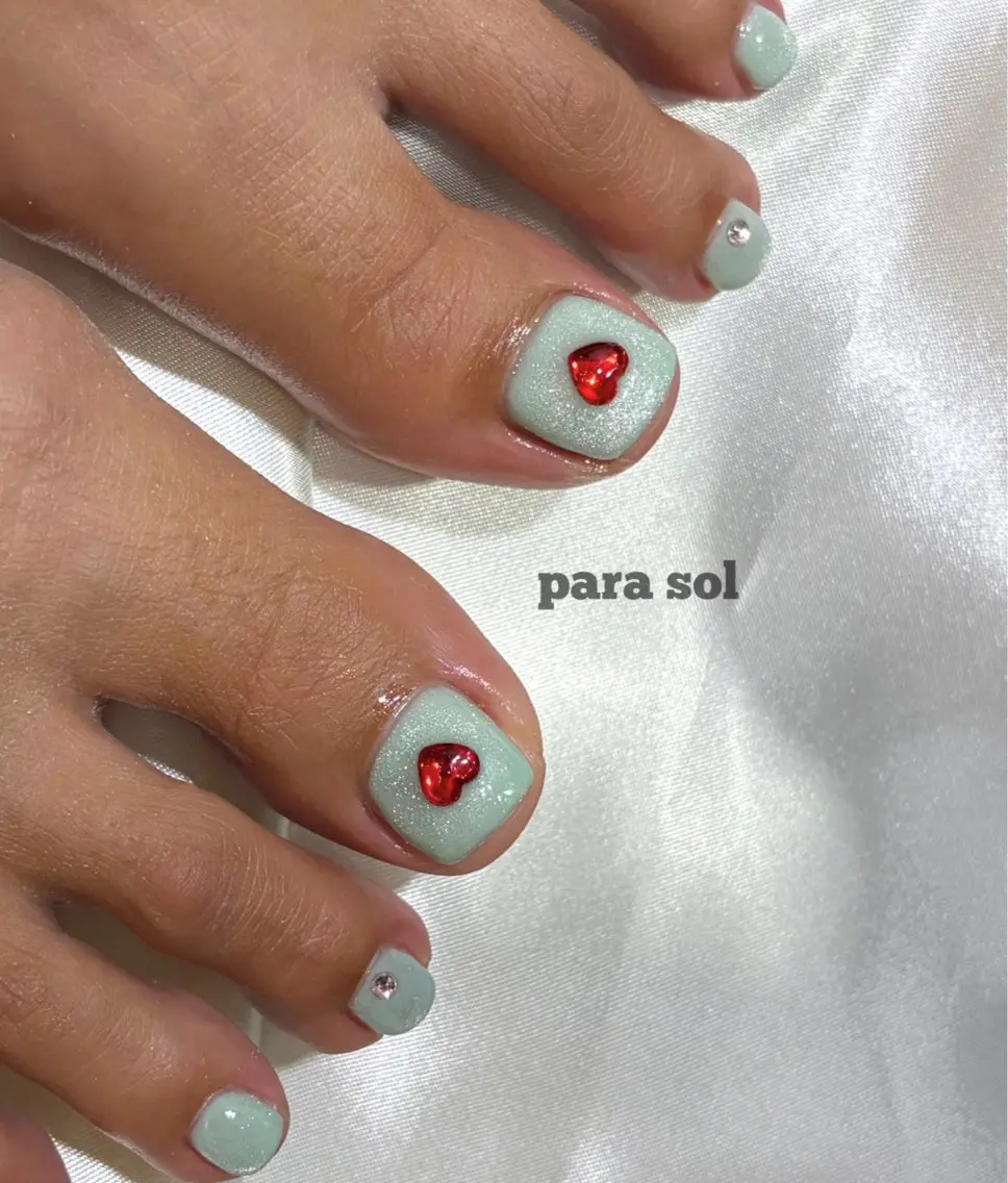 ネイル ブルー フットネイル ハート 水色 マグネットネイル ハンドネイル フットネイル Para Sol nail　Maoのネイルデザイン