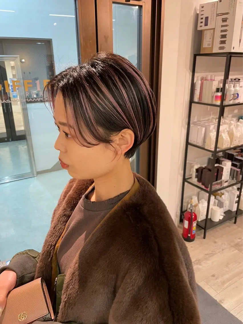 ショート ショートヘア 小山 耕実のヘアスタイル