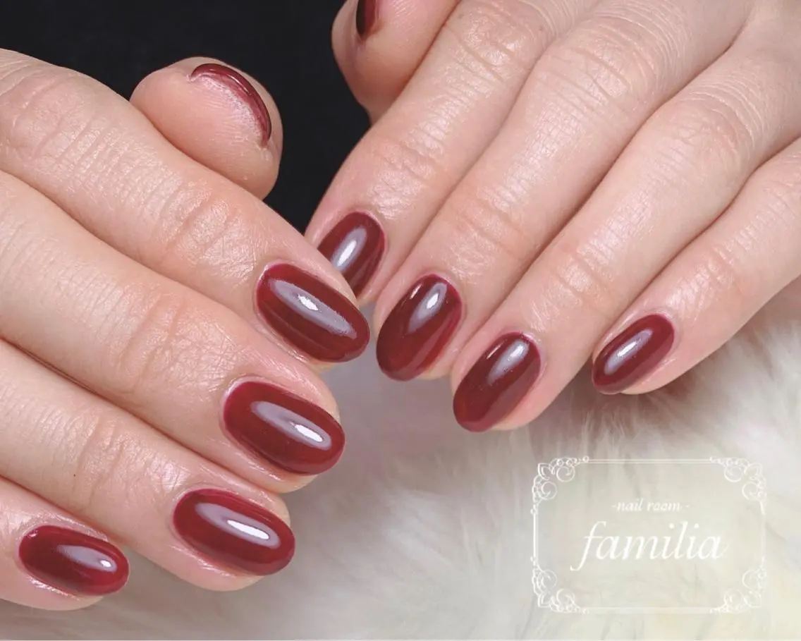 ネイル ボルドー ワンカラーネイル -nailroom- familiaのネイルデザイン