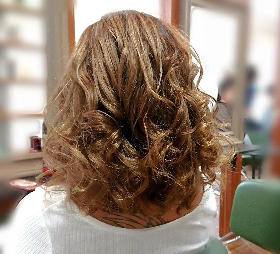 ミディアム カット ヘアカラー トリートメント 渡辺 康行のヘアスタイル