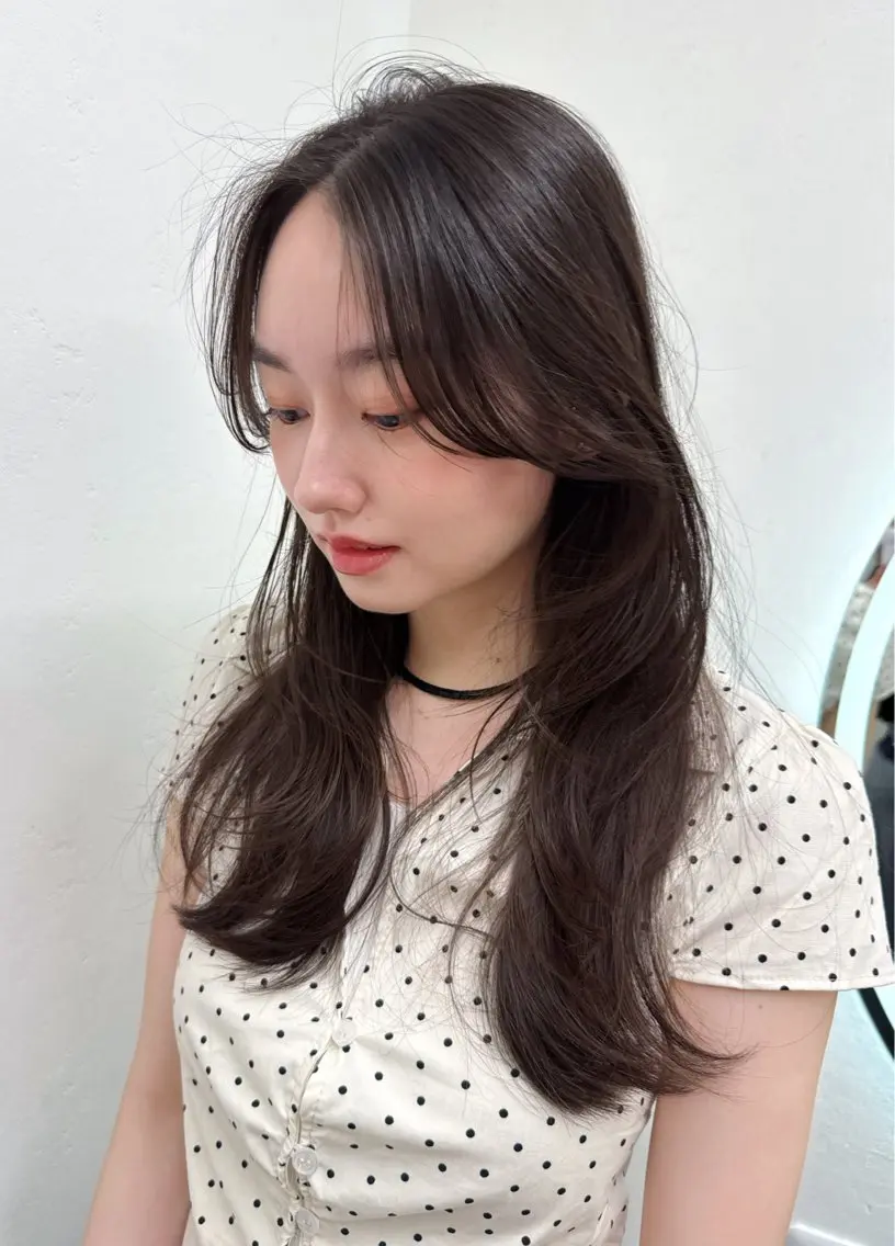 ロング カラー ブラウンカラー くすみブラウン レイヤーカット ❤️アヤカ レイヤーカット❤️のヘアスタイル