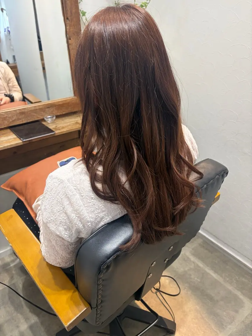 ロング 手島 美月のヘアスタイル