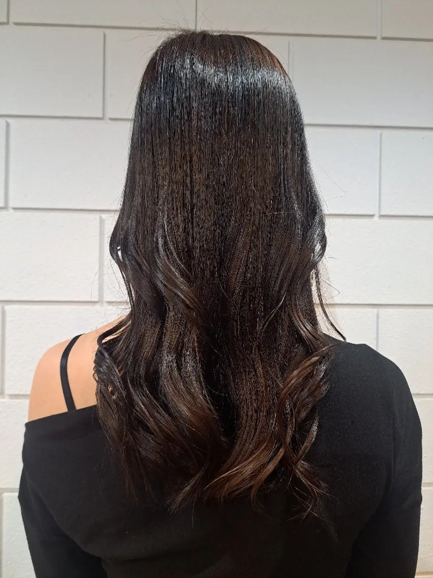 ロング カラー ブラウンカラー 松島 冬浬のヘアスタイル