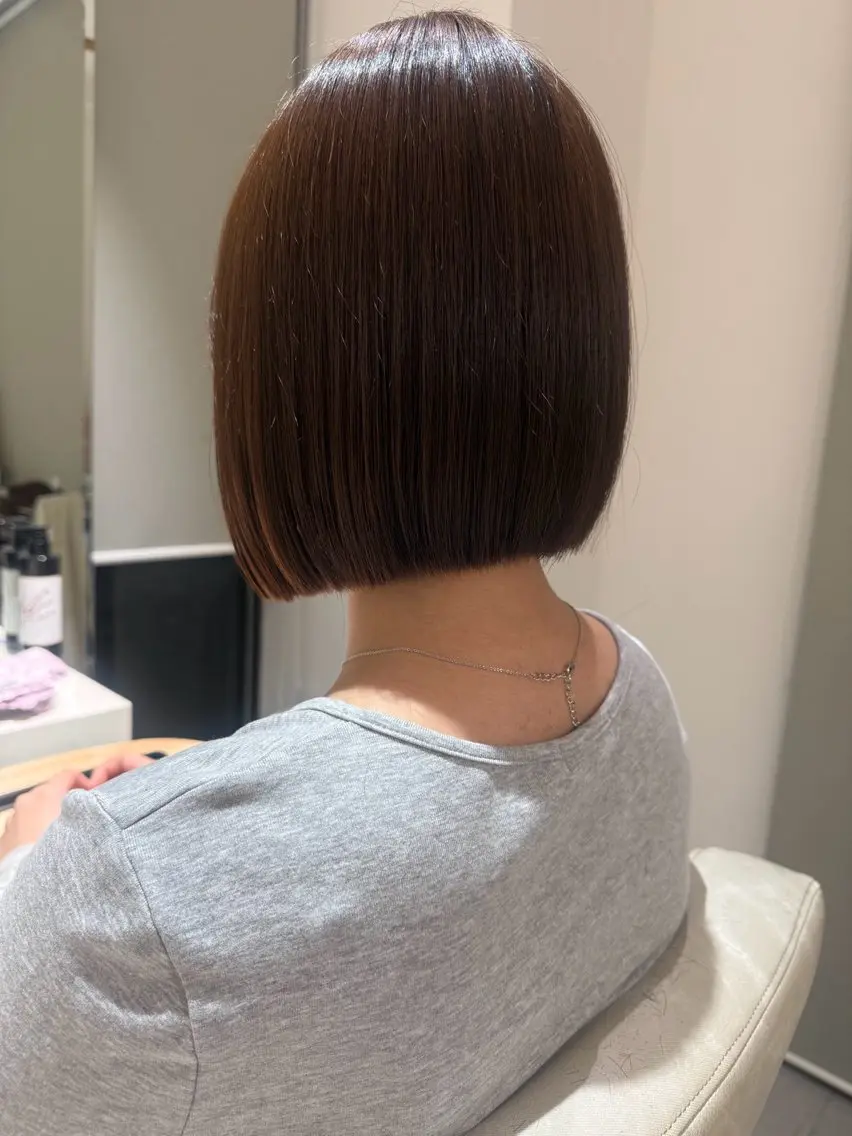 ショート ボブ カット 透明感カラー/ボブ 高野菜瑠のヘアスタイル