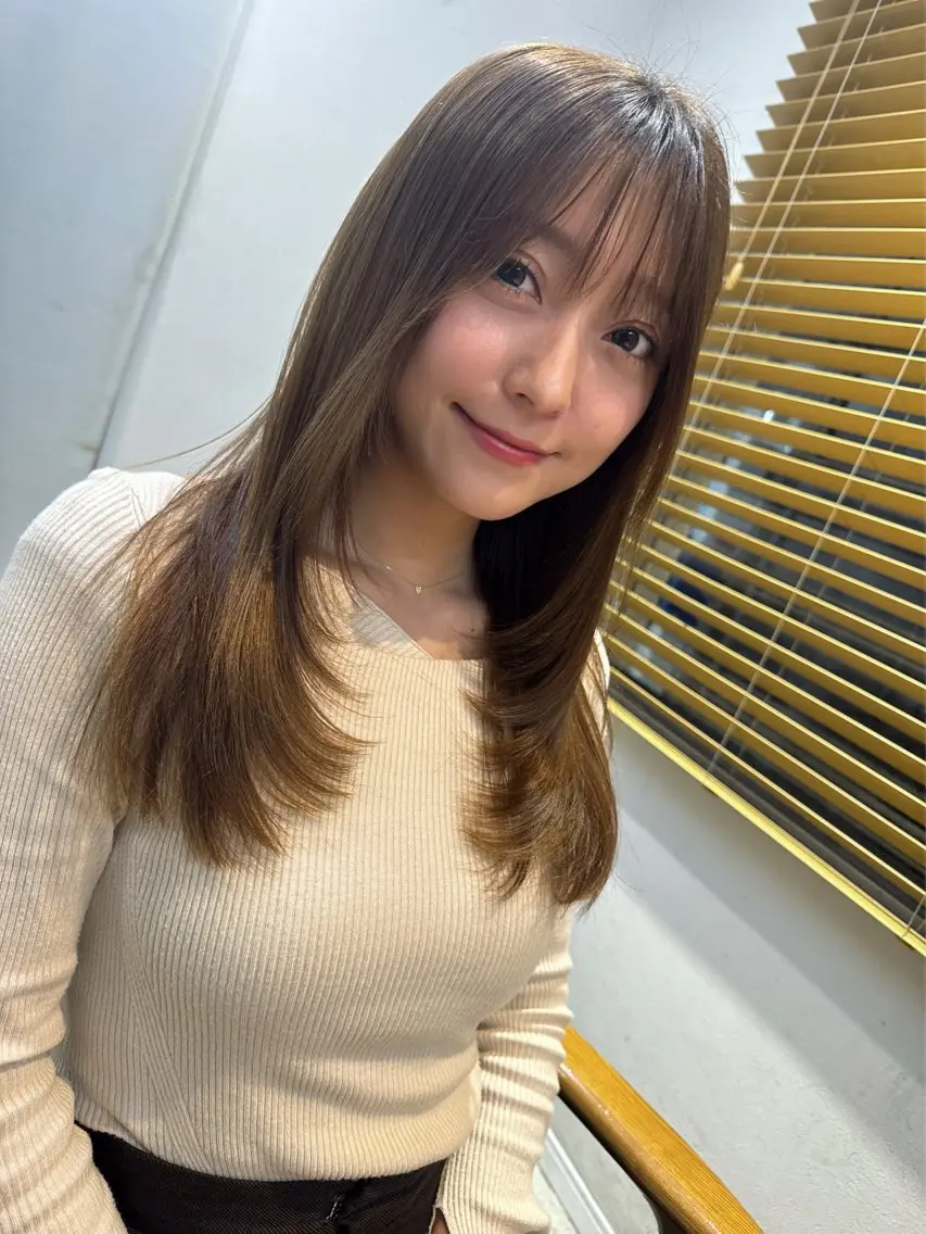 ロング emu 公式のヘアスタイル