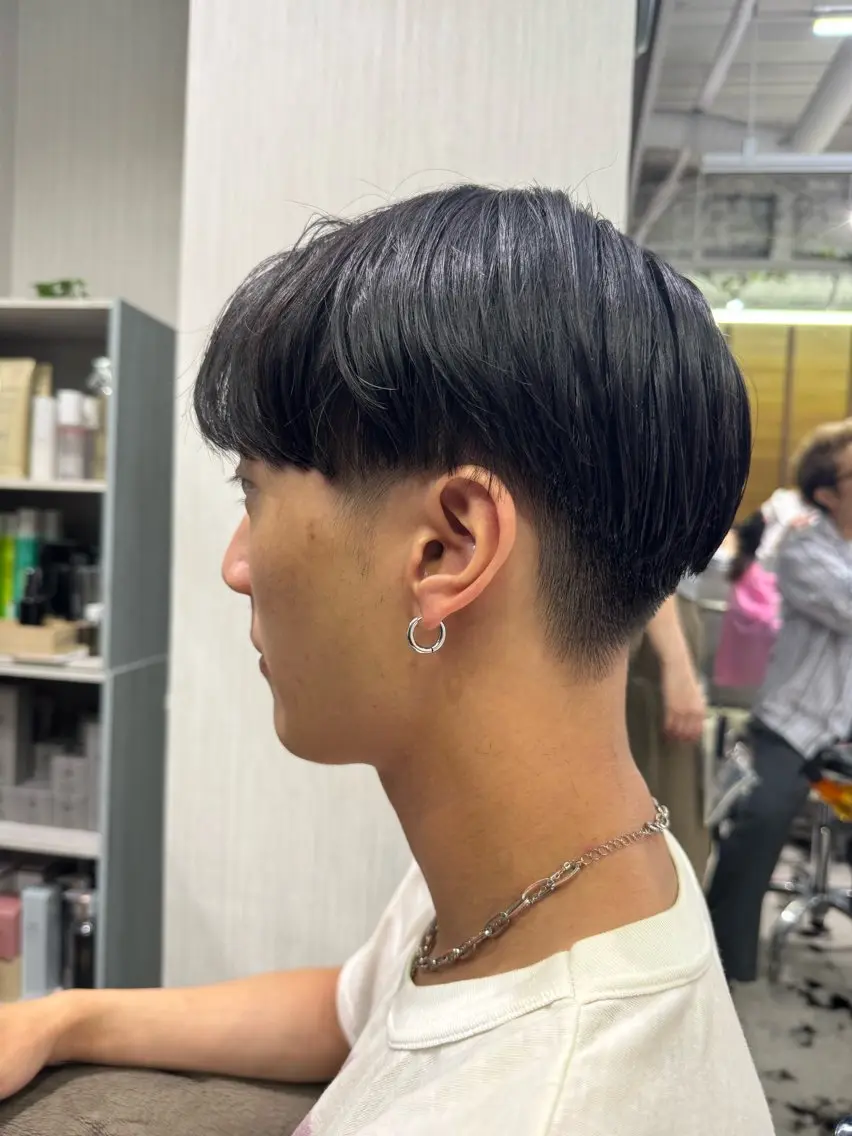 ショート メンズ メンズスタイリスト ティアラ👑のヘアスタイル
