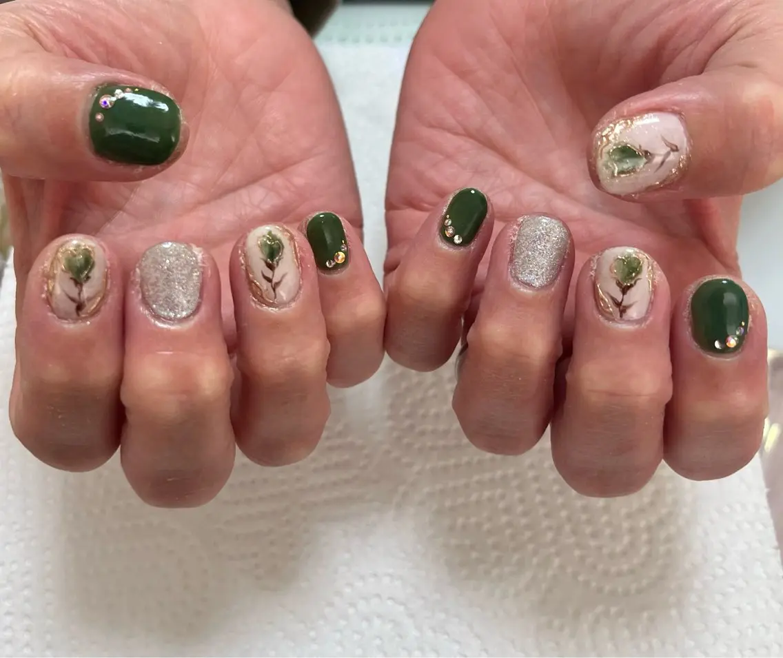 ネイル nail M&Tのネイルデザイン