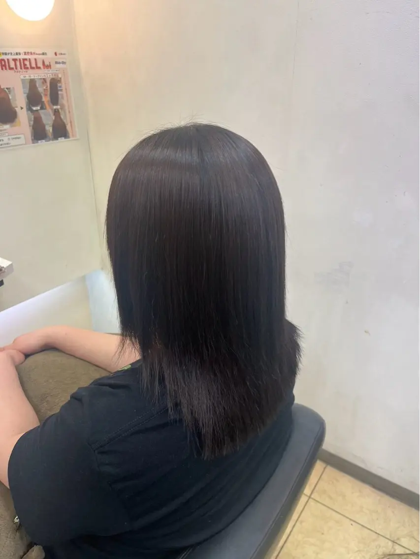 セミロング くせ毛 縮毛矯正 トリートメント 💙眞榮田 純花💙のヘアスタイル