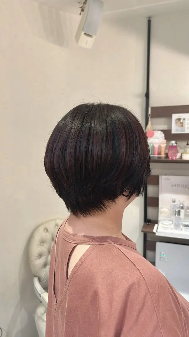ショート カット ヘアカラー トリートメント 河野 穂香のヘアスタイル