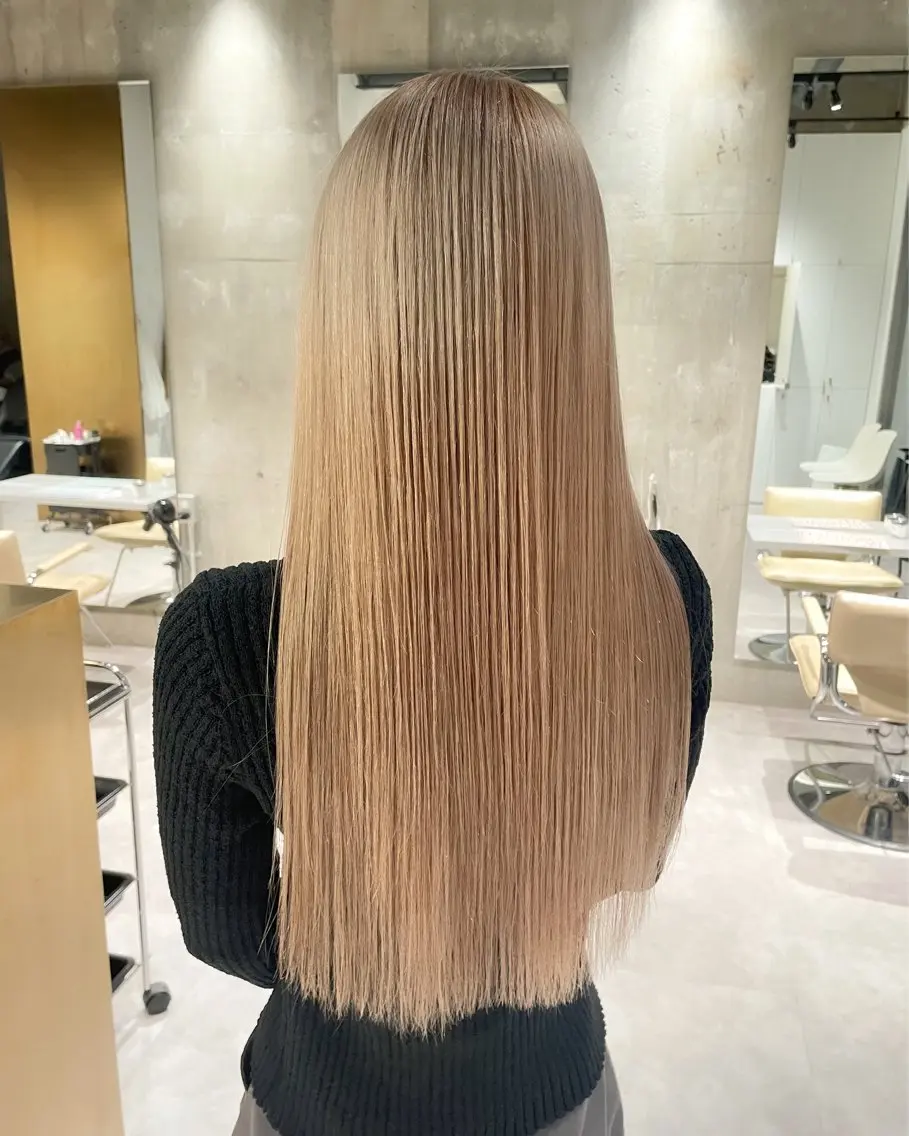 ロング カラー AIKA🤍 カットモデル募集🫧のヘアスタイル