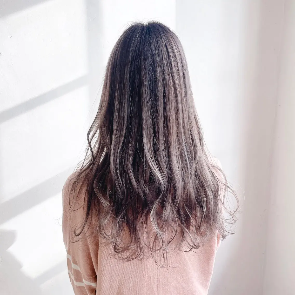 ロング カラー バレイヤージュ ブリーチ ケアブリーチ 透明感カラー ダブルカラー ヘアカラー トリートメント ブリーチの神 KYONのその他イメージ