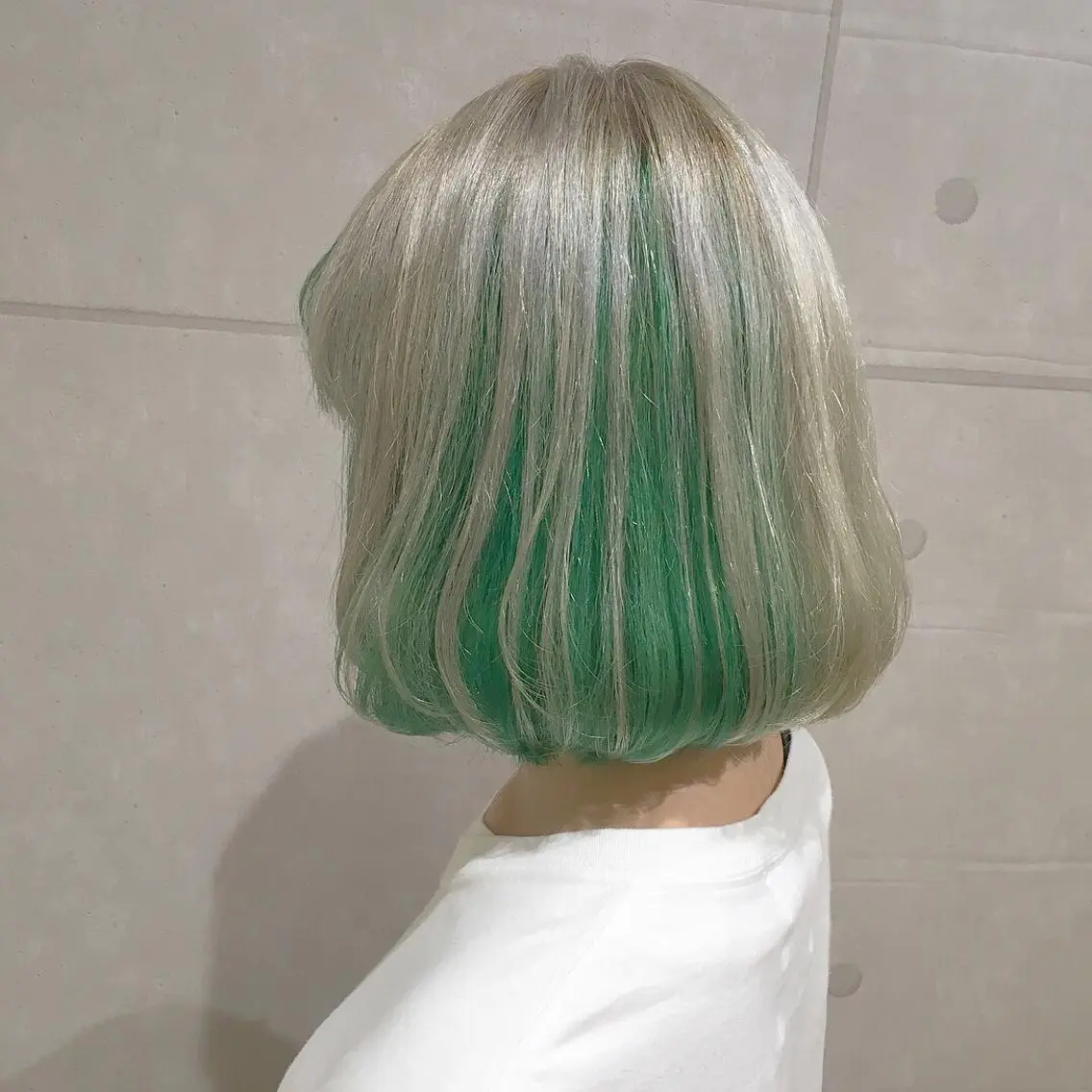 ミディアム カラー パーマ ヘアアレンジ ボブ ヘアカラー ハイトーン特化🤍 浦住のヘアスタイル