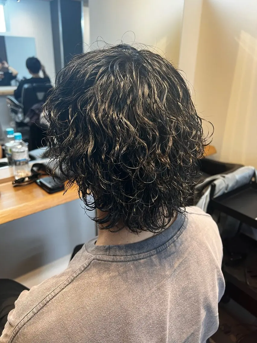 ショート カット パーマ メンズカット、パーマ 特化🔥🌊瀬川竜生のヘアスタイル