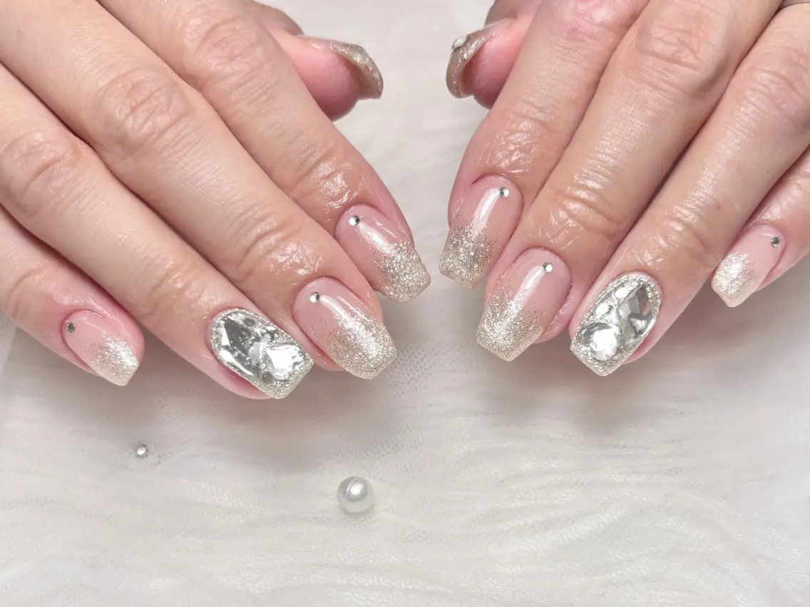 ネイル TRUST Nail ネイリスト吉田のネイルデザイン