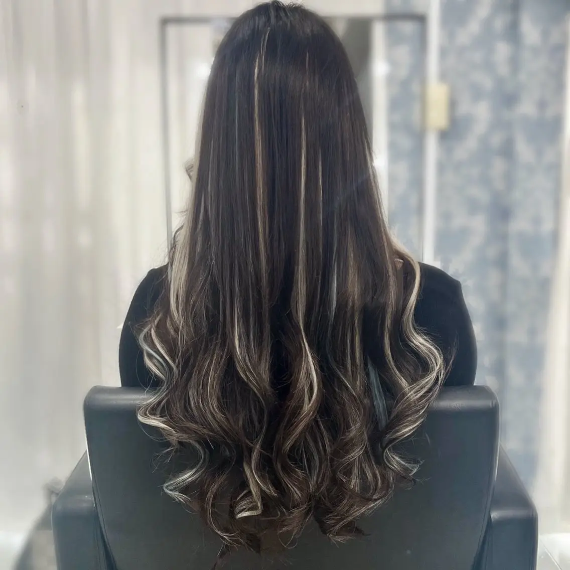 ロング シールエクステ KUMA🧸のヘアスタイル