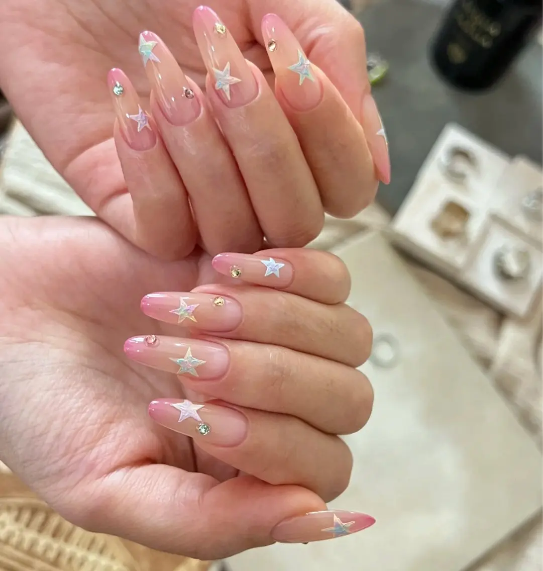 ネイル アートネイル オーロラネイル チークネイル フレンチネイル ガラスフレンチ ハンドネイル 🎀🎀YooLi Nail Salonのネイルデザイン