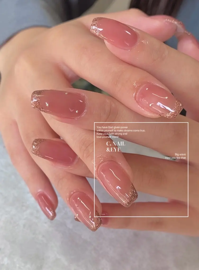 ネイル 入学式 フラッシュネイル フットネイル 卒業式 氷ネイル・うるうるネイル C.Nail &Eyeのネイルデザイン
