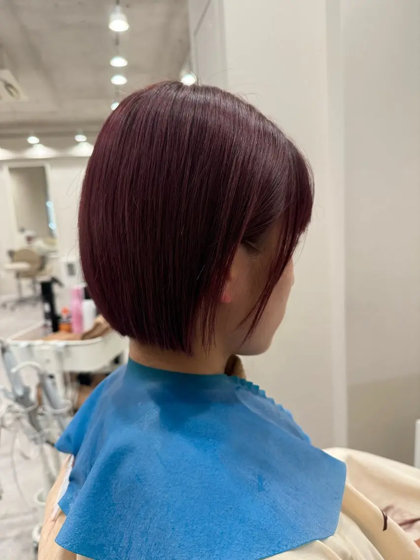 ミディアム ボブ カット ヘアカラー ボブ、レイヤー、 ハイトーン、古淵のヘアスタイル