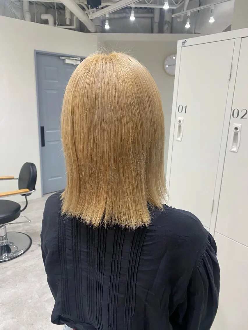 ミディアム カラー ヘアアレンジ ベージュカラー ミルクティーベージュ ヘアカラー ボブ /ニュアンス/ satomi🧸💖のヘアスタイル