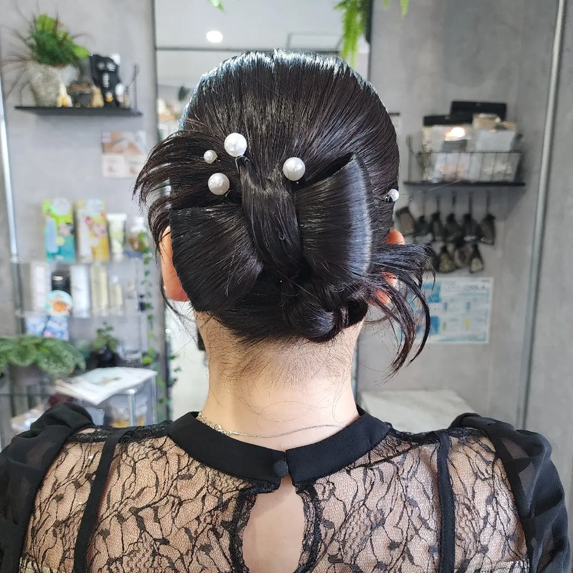 ヘアアレンジ 成人式 卒業式のヘアスタイル ESTELA... OHARA のヘアスタイル