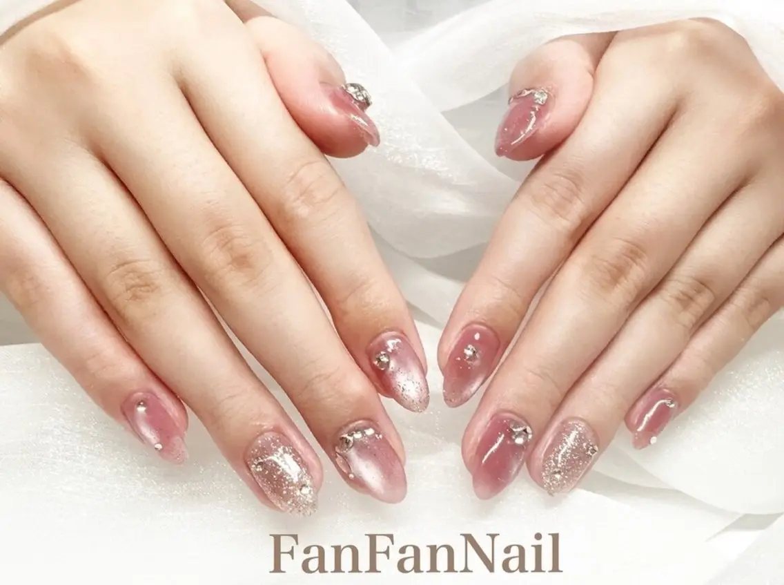 ネイル Mona FanfanNailのネイルデザイン