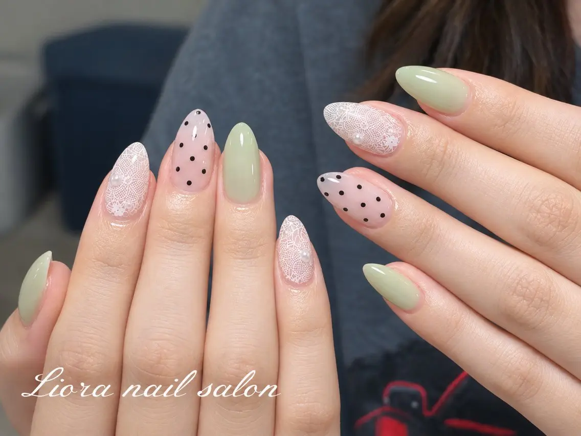 ネイル チークネイル フットネイル フレンチネイル ジェルネイル ガーリー ハンドネイル Liora nailのネイルデザイン
