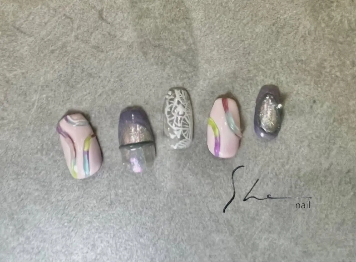 ネイル ハンドネイル SHE adusaのネイルデザイン