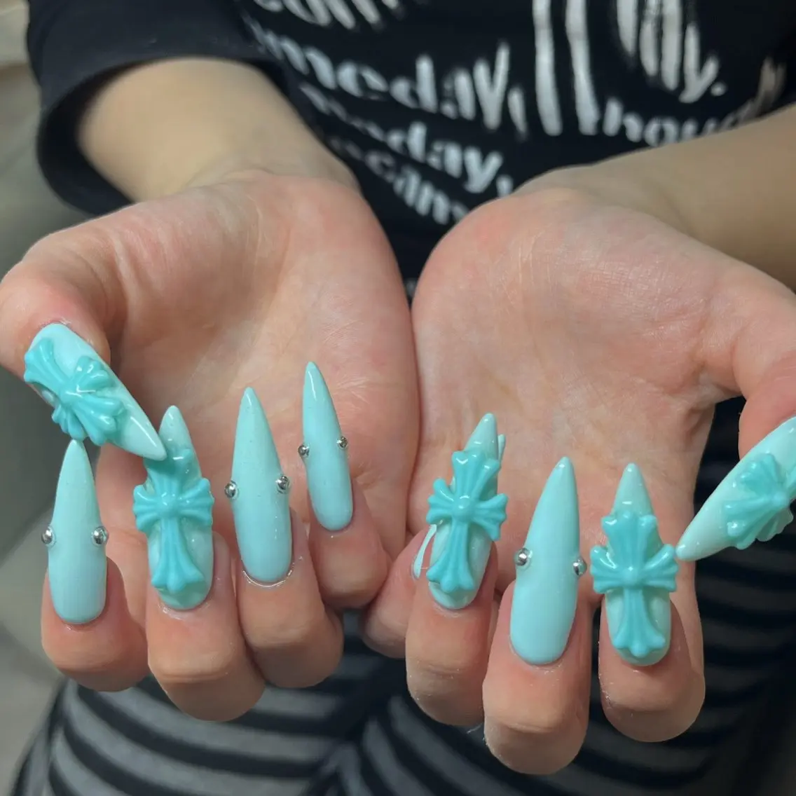 ネイル ハンドネイル IROHA nail Ami🐊🎀のネイルデザイン