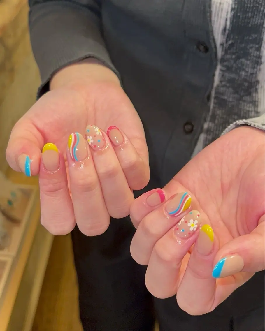 ネイル ハンドネイル フットネイル ハンドケア Miyagi Asamiのネイルデザイン
