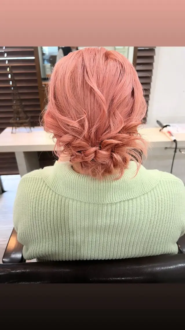 ミディアム カラー ヘアアレンジ ヘアセット GiseL アンリのヘアスタイル