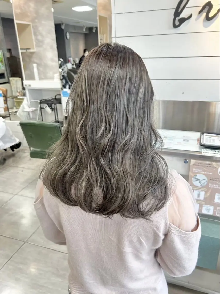 ロング ヘアカラー 似合わせカット✂️ 赤阪 隼🐧のヘアスタイル