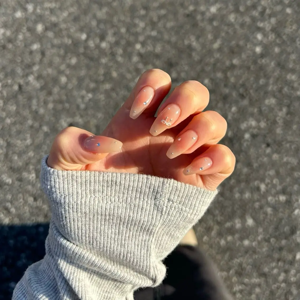 ネイル チークネイル シンプルネイル MILL NAILのネイルデザイン