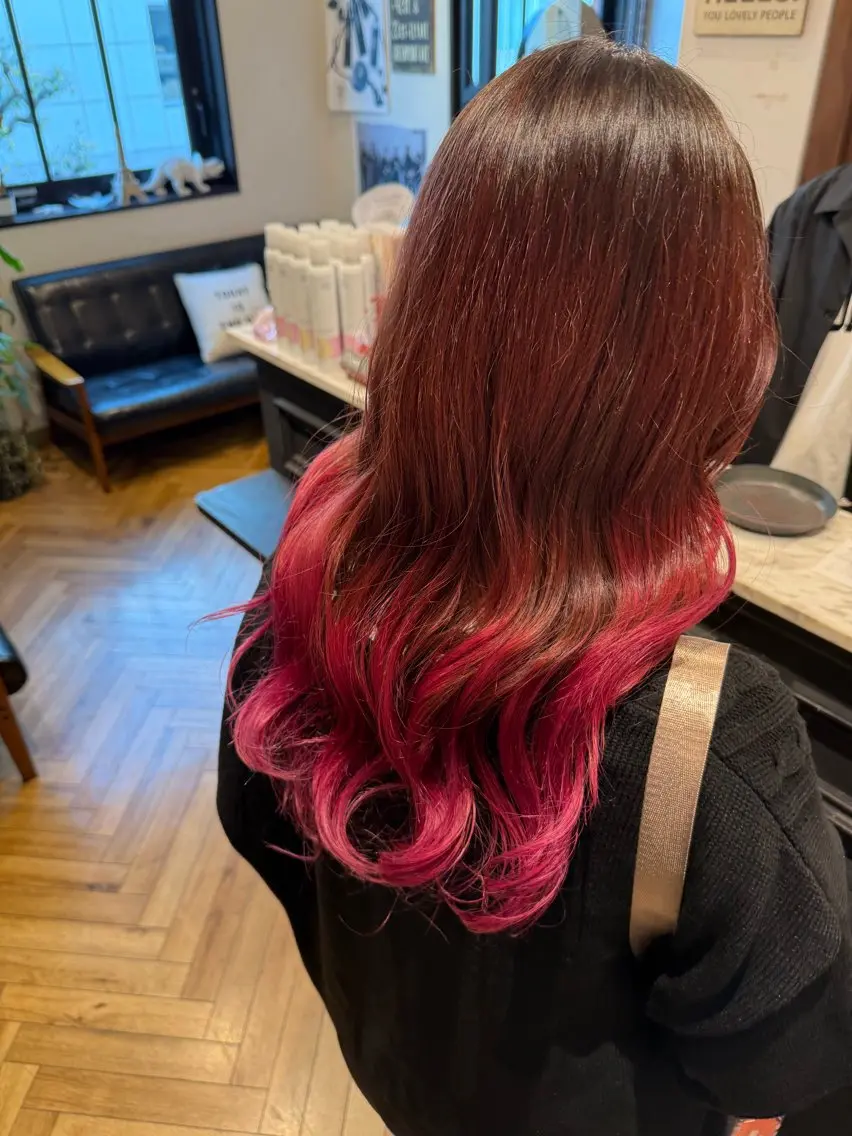 ロング カラー 國分 真椰のヘアスタイル