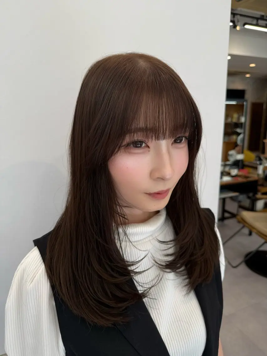 セミロング レイヤーカット カット ヘアカラー トリートメント レイヤー/縮毛矯正 /新宿/佐藤巧己✨のヘアスタイル