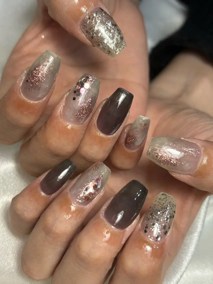 ネイル ハンドネイル フットネイル ✴︎ Delightのネイルデザイン