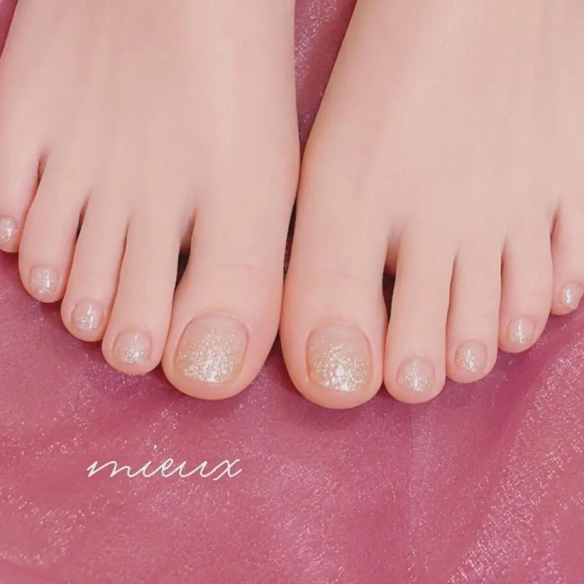 ネイル フットネイル nailsalon mieuxのネイルデザイン