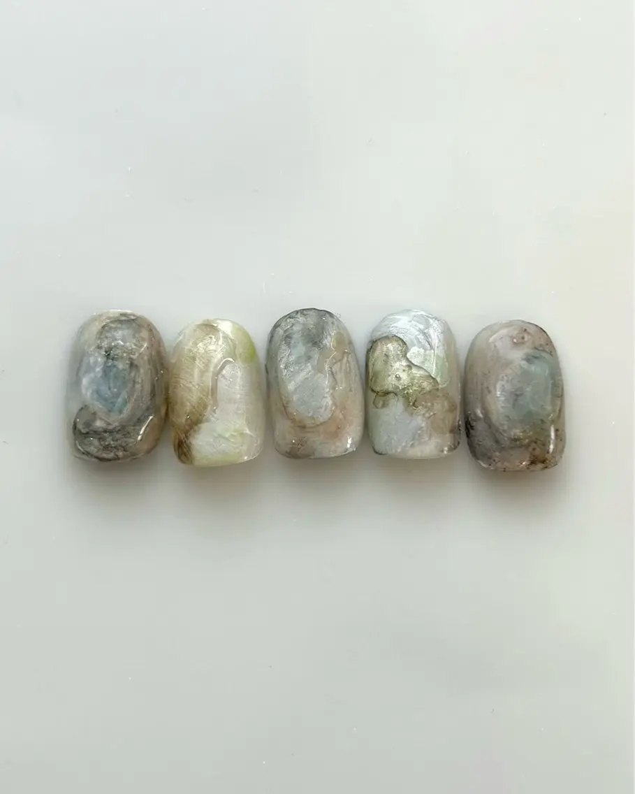 ネイル ニュアンスネイル 春ネイル プライベートサロン etelüのネイルデザイン
