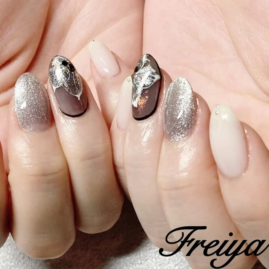 ネイル FREIYA マツエク、ネイルのマツエク・マツパデザイン
