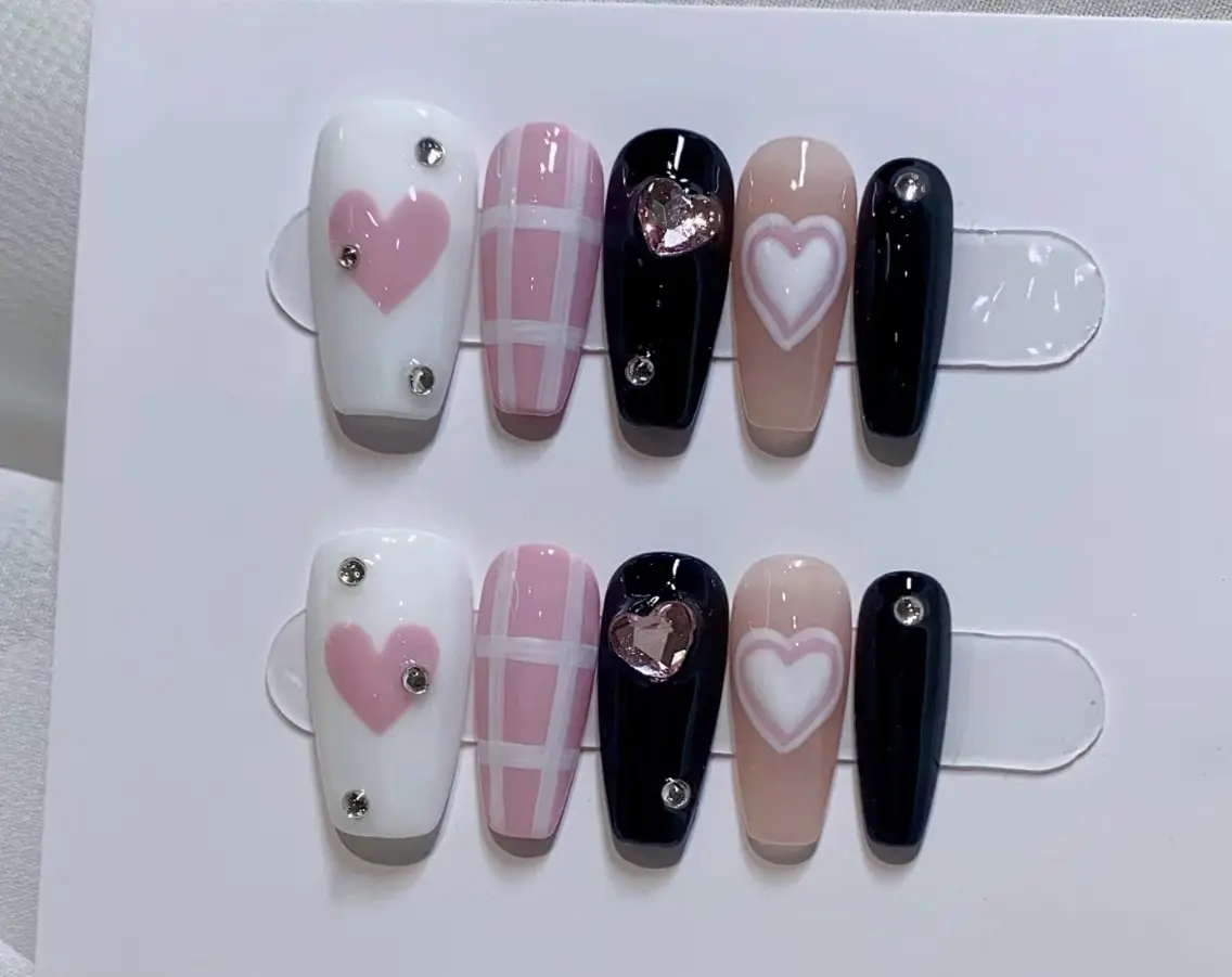 ネイル ハンドネイル YUYI.nail salonのネイルデザイン