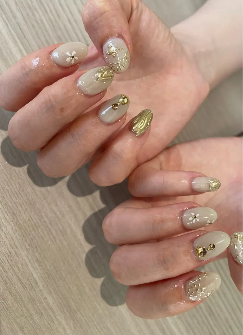 ネイル フレンチネイル mallee nailのネイルデザイン
