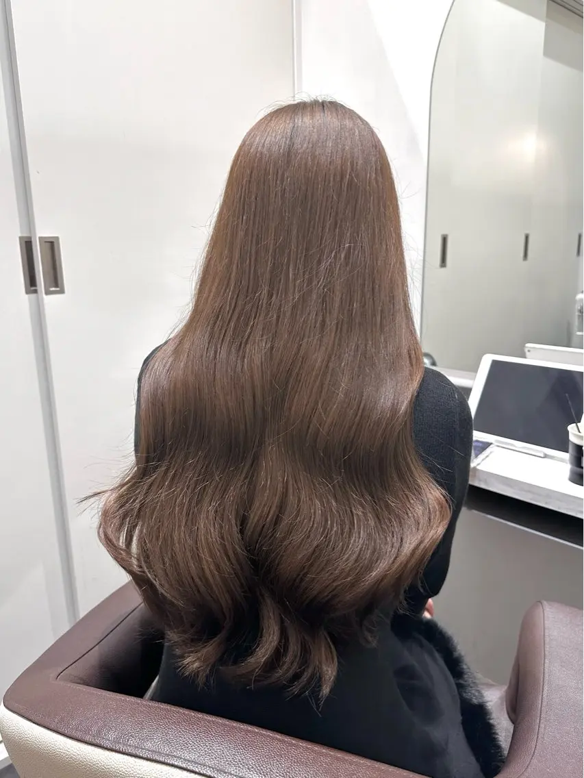 ロング カラー ベージュカラー ブリーチ ブリーチなしカラー ヘアカラー トリートメント 矢野 晃平のヘアスタイル